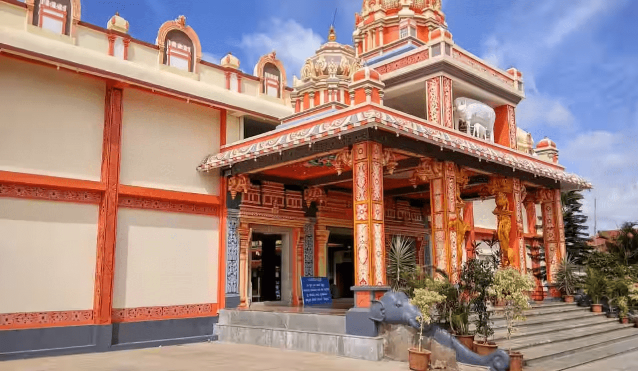 Coimbatore to Shri Kshetra Honnava Mantralaya mandira Temple Packages