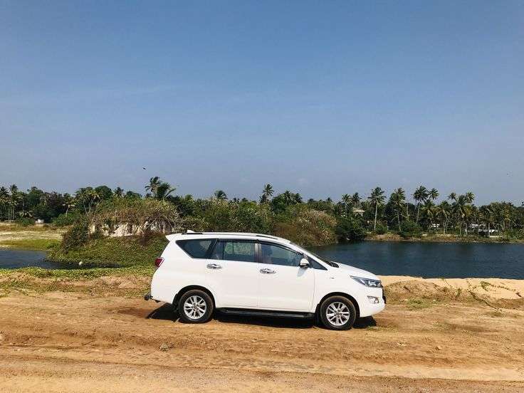 Coimbatore airport to Munnar taxi